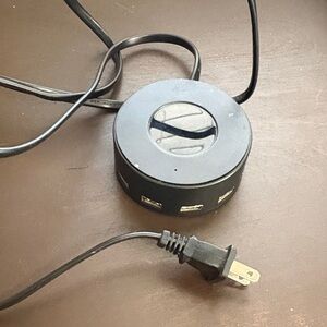 Black USB Power Hub